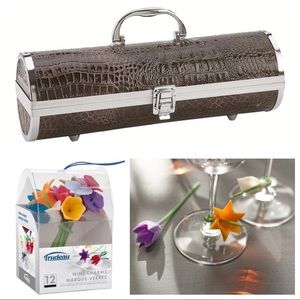 Insulated Wine Tote + Silicone Wrap Charms
